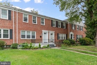 Building Photo - 8119 Clyde Bank Rd