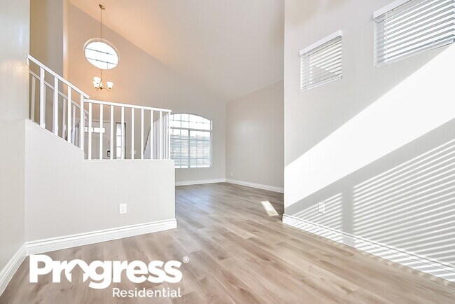 Building Photo - 6130 Leaning Rock Ct
