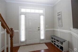 Building Photo - 747 Century Dr