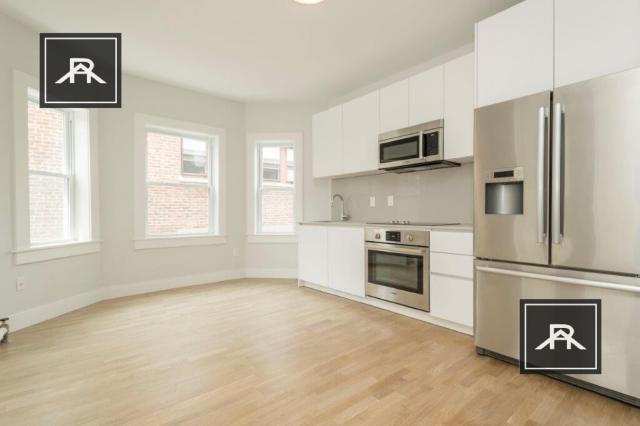 Foto del edificio - 3 bedroom in Brighton MA 02135