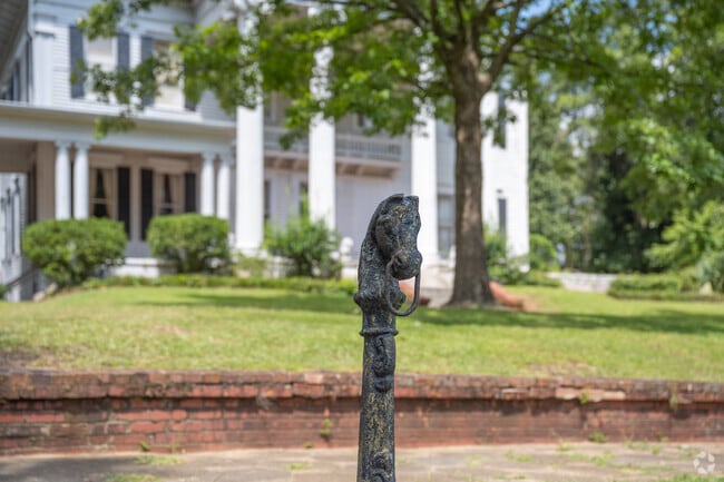 History is sprinkled throughout the Garden District neighborhood.