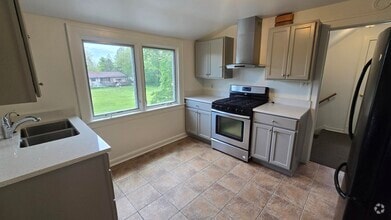 Building Photo - 1401 W Brown Deer Rd