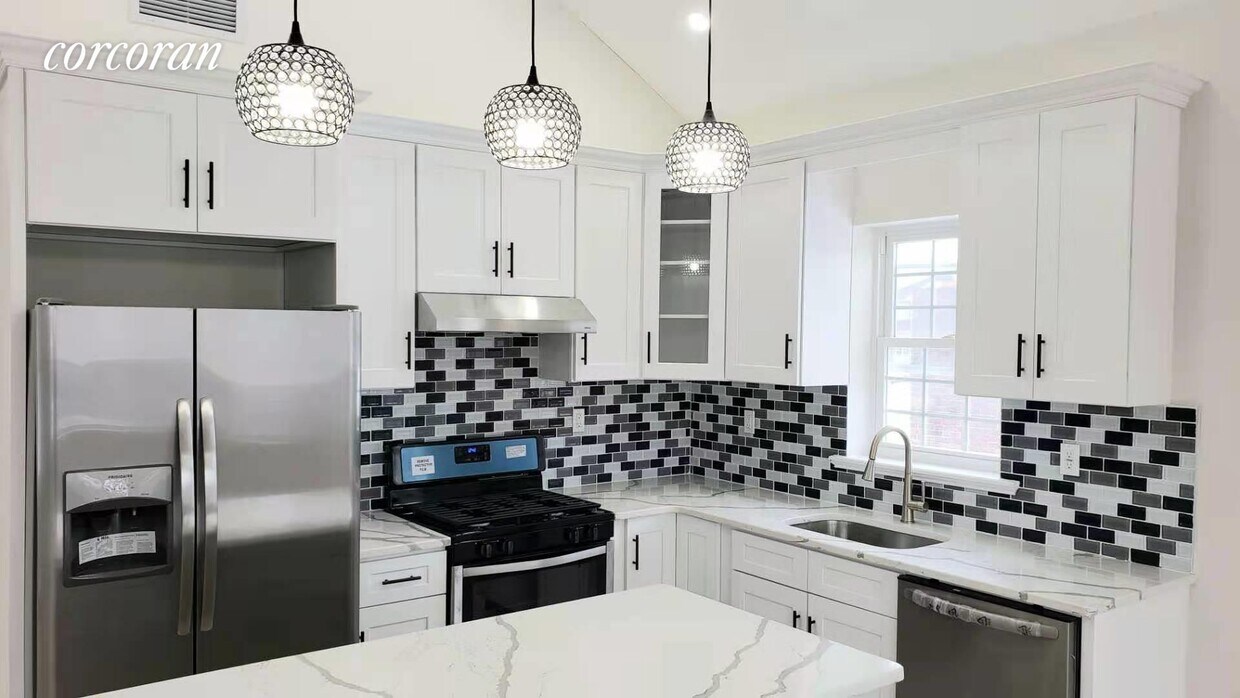 252 Armstrong Ave Unit 2, Staten Island, NY 10308 Room for Rent in