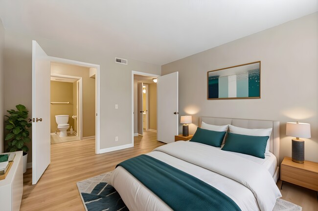 Building Photo - 2929 Selena Dr