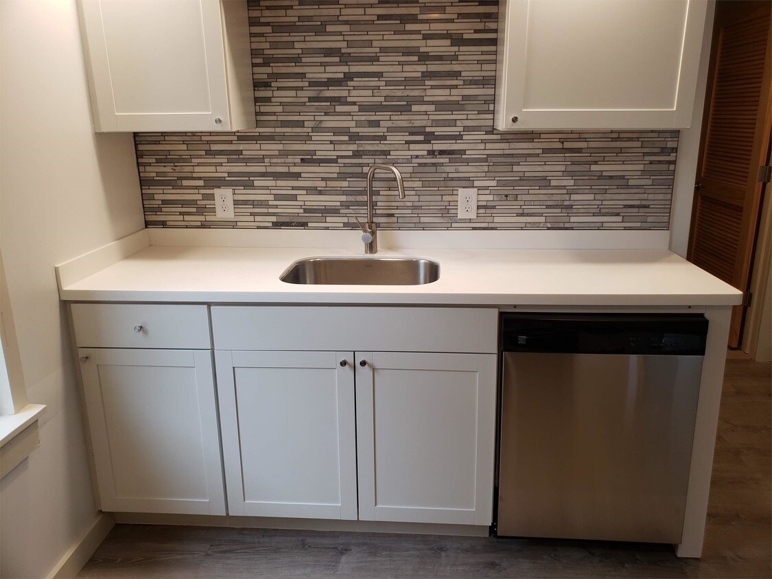 Foto principal - 369 S Winooski Ave