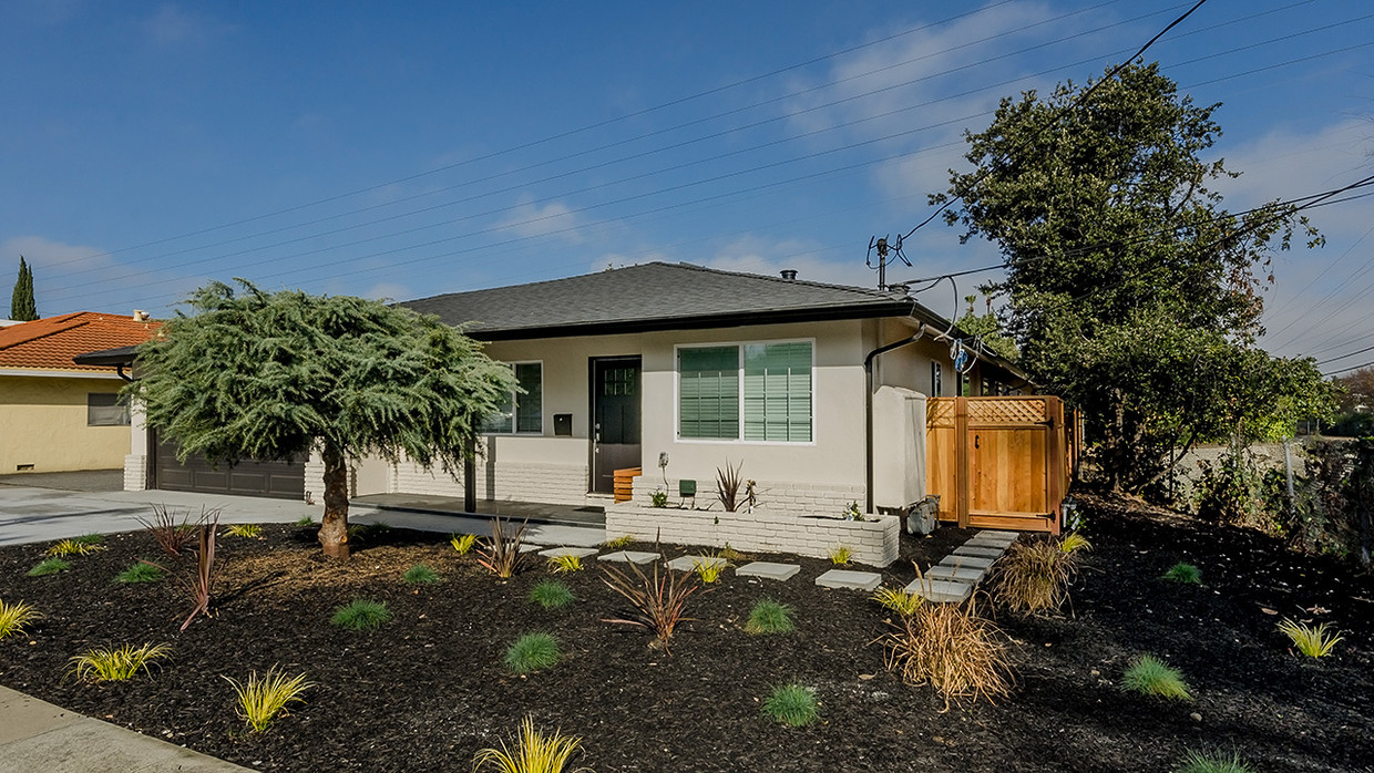 Foto principal - 697 Iris Ave