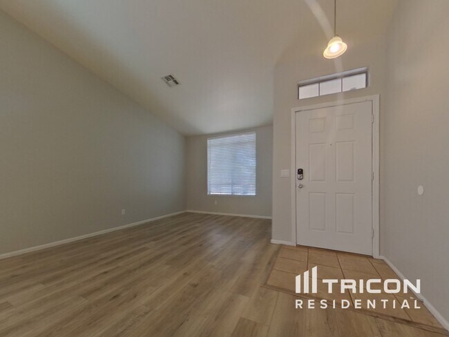 Foto del edificio - 12382 W Hopi St