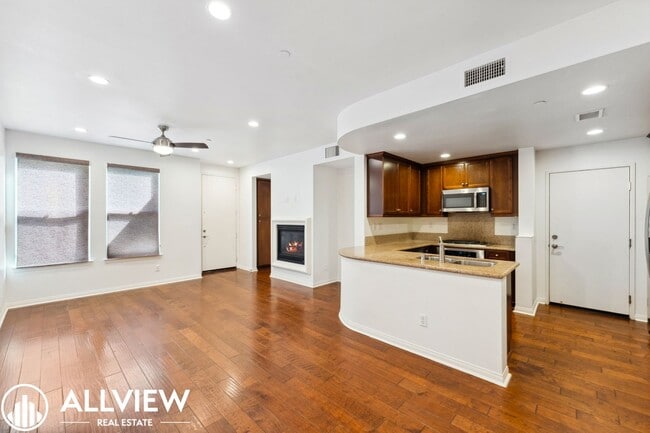 Foto del edificio - Modern 2 Bed, 2.5 Bath Townhome Available in Aliso Viejo!