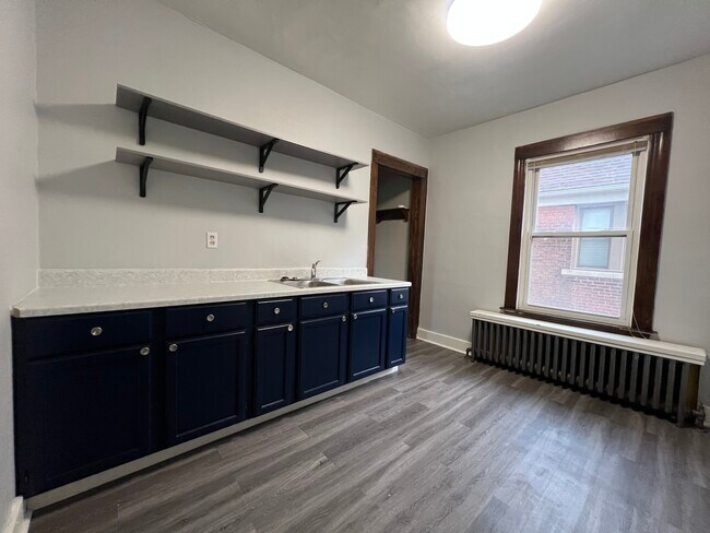 Foto del edificio - 4844 Commonwealth St