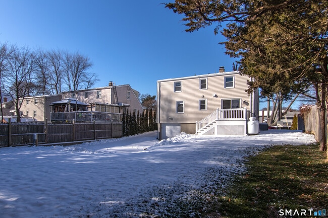 Building Photo - 26 Chelene Rd