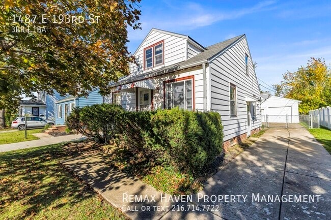 Building Photo - 1487 E 193rd St