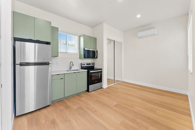 Foto del edificio - 2735 Broadway-7