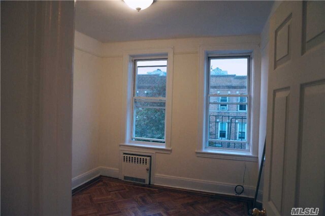 Building Photo - 34-11 43rd St