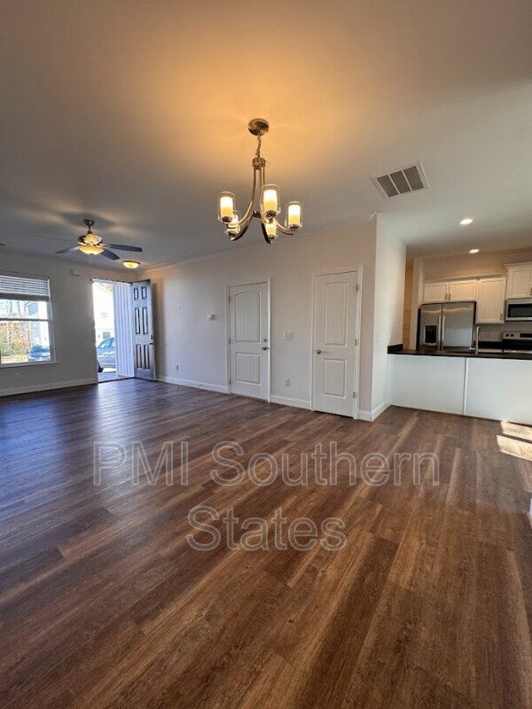 Building Photo - 207 Clarus Crk Wy