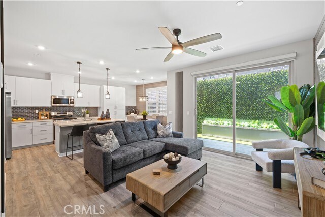 Foto del edificio - 15964 Sparrow Ct
