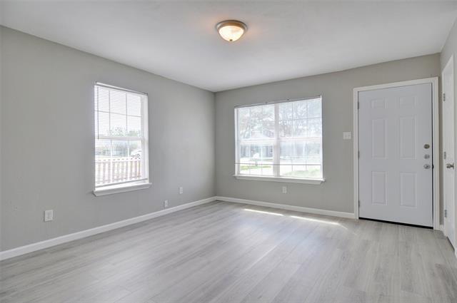 Foto del edificio - 5911 Whittlesey Rd