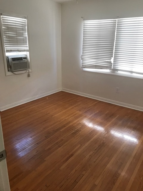 living room - 1435 Ximeno Ave