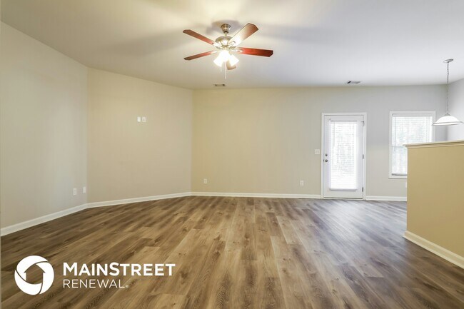 Foto del edificio - 6365 Shadow Square