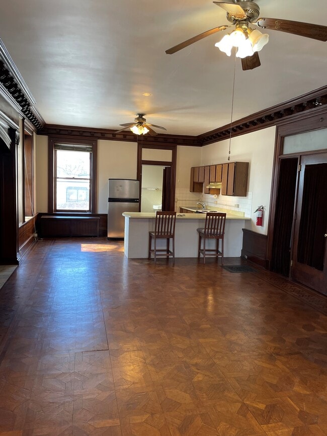 601 N 6th St, Burlington, IA 52601 Apartments in Burlington, IA