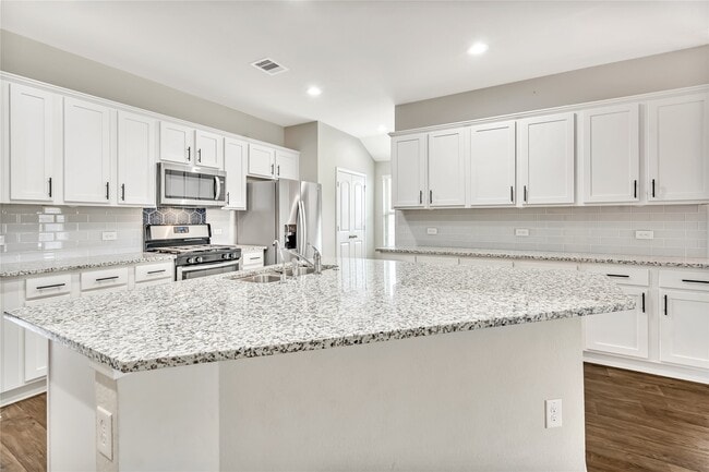 Building Photo - 15004 Monserrat Ln