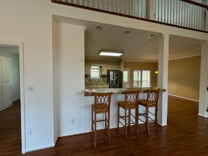 Foto del edificio - 4-Bedroom Retreat with Breezeway & Detached Garage on High Knob Road!"
