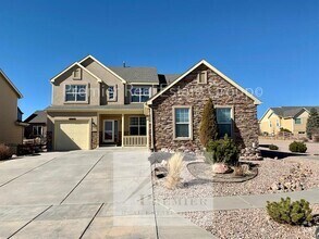 Building Photo - 5984 Revelstoke Dr