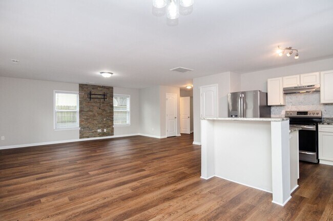 Building Photo - 6516 Rustling Leaves Way