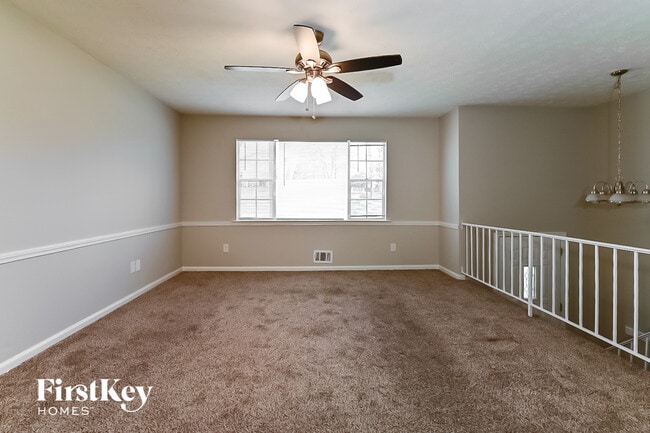 Building Photo - 8531 Jenson Dr