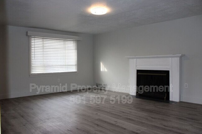 Foto del edificio - 760-762 N 100 W