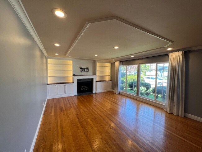 Foto del edificio - 1294 Roycott Way