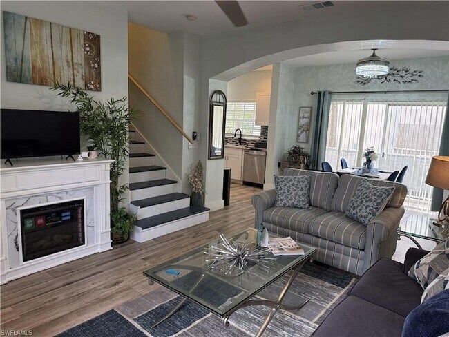 Foto del edificio - 3304 Lisa Ln