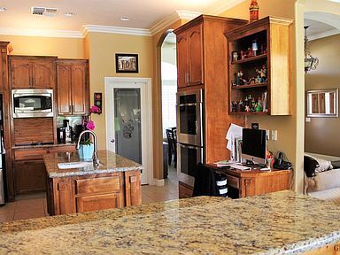 Foto del edificio - 12309 Thornwood Dr