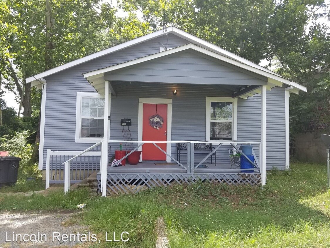 2 br, 1 bath House 511 S. Monroe Street House Rental in Ruston, LA