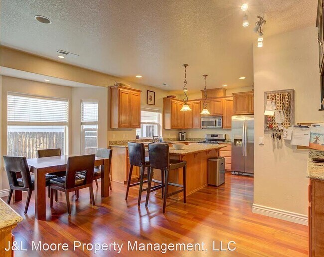 Building Photo - 3 br, 2.5 bath House - 88 Pineridge Lane