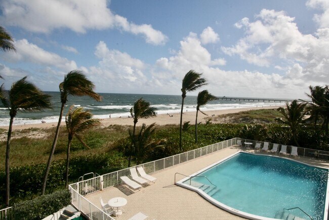 Building Photo - 3000 S Ocean Blvd