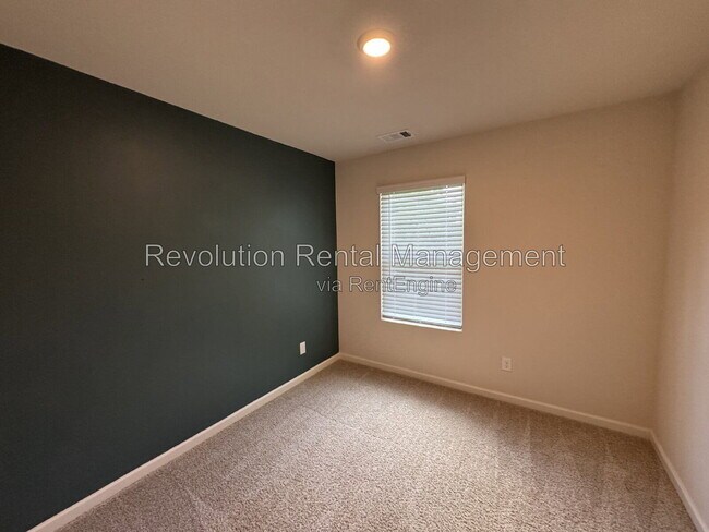 Building Photo - 78 Chastain Cir
