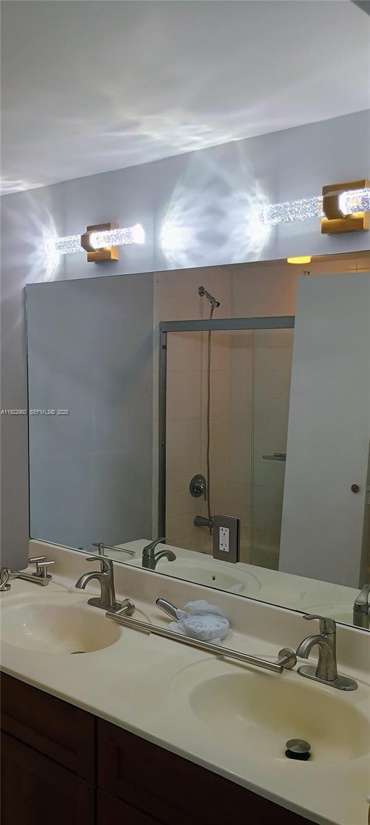 Foto del edificio - 36 NW 6th Ave