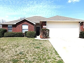 Building Photo - 3207 Athens Dr