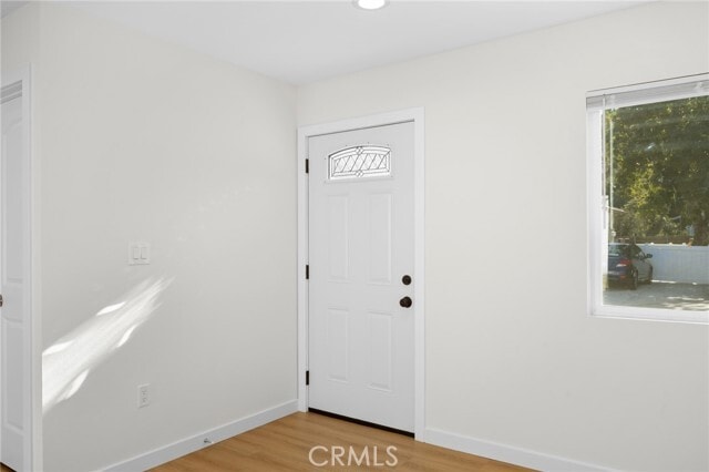 Building Photo - 7649 Thousand Oaks Dr