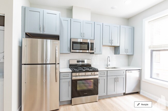 Foto del edificio - 437 W Belden Ave