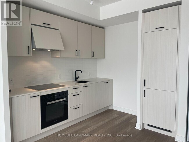 Building Photo - 1 Quarrington Lane