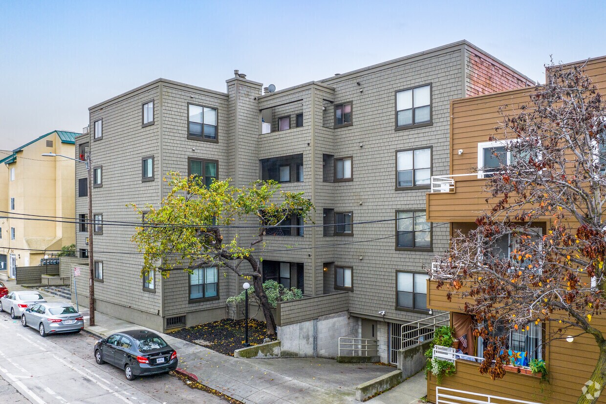 2917 MacArthur Blvd, Oakland, CA 94602 Apartments in Oakland, CA