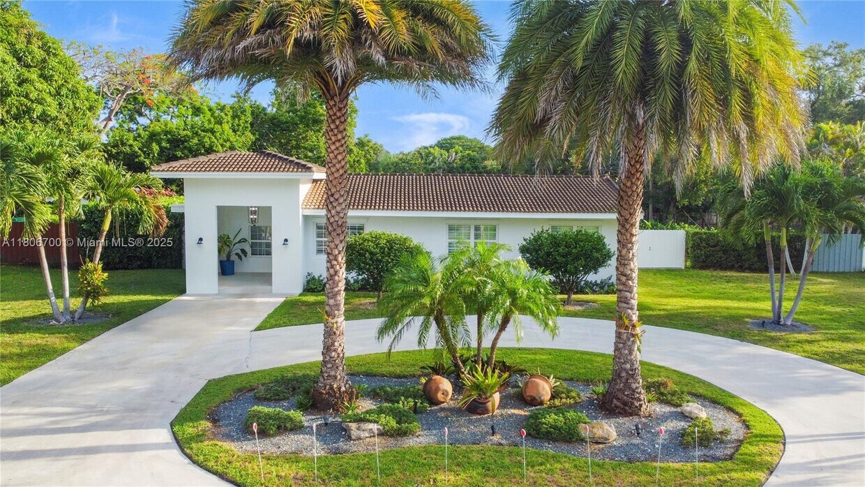 Foto principal - 6991 SW 59th St