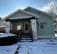 Building Photo - 613 Wildwood Ave