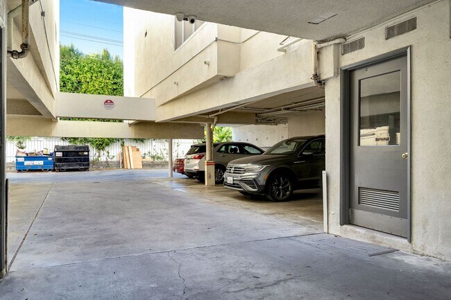 Foto del interior - Canfield Luxury Investments LLC