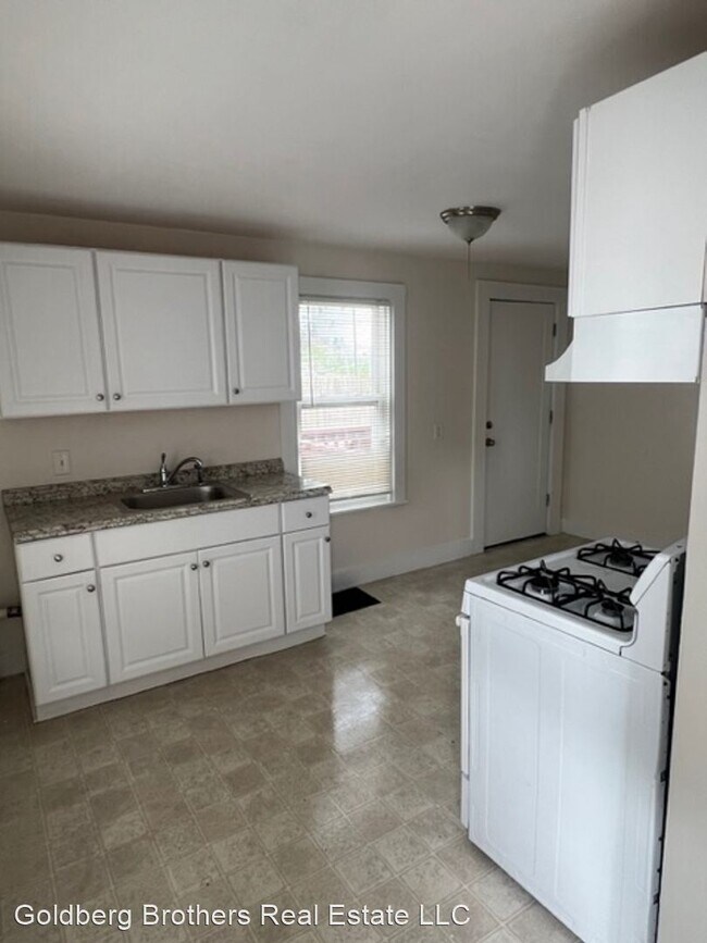 Foto del edificio - 4 br, 1 bath House - 14 Rantoul Street