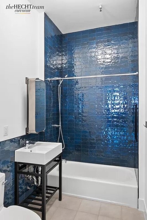 Foto del edificio - 239 Banker St