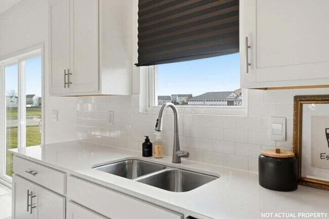 Foto del edificio - 141 Brookside Dr