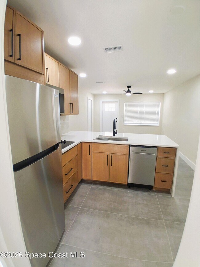 Foto del edificio - 388 Hibiscus Ave