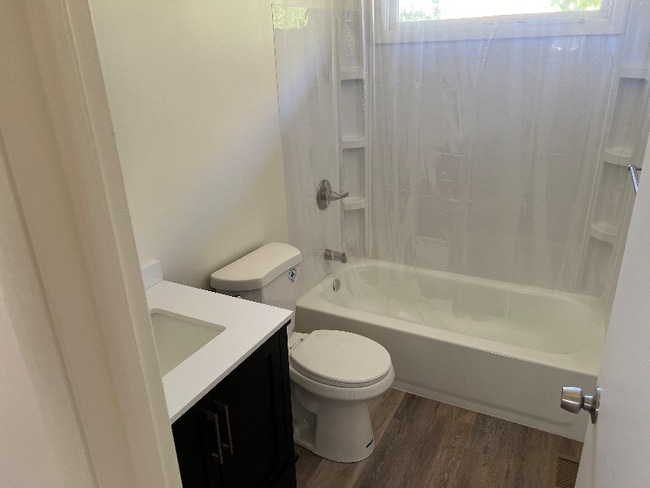 Foto del edificio - 1424 SW Caledon St